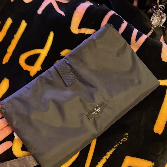 Kate Spade Watson Diaper Bag or regular bag with pouch - Picture 6 of 7